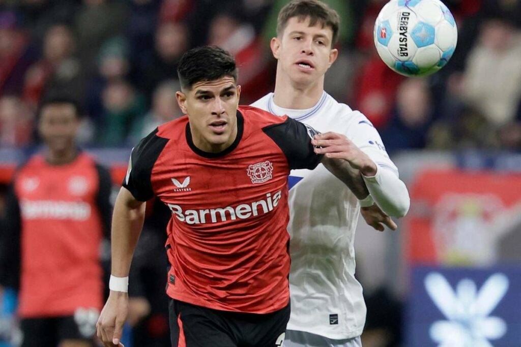 El Leverkusen de Piero Hincapié toma el control y derrota al Hoffenheim