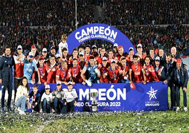 Nacional, de Luis Suárez y el técnico Pablo Repetto, campeón del Clausura  uruguayo, Fútbol, Deportes
