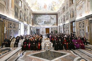 Trump cree que sería una gran idea que la negociación de Moscú y Kiev fuera en el Vaticano