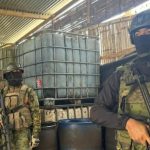 Bodega clandestina de combustibles quedó al descubierto en la frontera sur de Ecuador