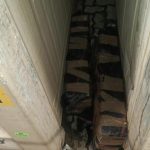 Policía detiene a hombres que intentaron ingresar paquetes de droga en puerto de Posorja