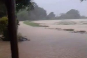 Lluvias causan el desbordamiento del río Catarama y deja 40 afectados en Los Ríos