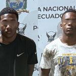Policía captura a alias ‘Richi’ y ‘Edy’, presuntos sicarios de Los Lobos en Esmeraldas