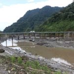 Crecida del río Coca rompió dique nuevo e impactó en la generación de electricidad en Ecuad