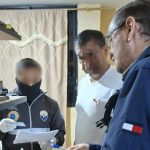 Allanan la casa del Alcalde de Playas y encuentran 15 000 dólares en efectivo en el auto